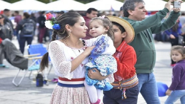 Un 41% de los hogares en Paraguay los saca adelante mujeres - Noticiero Paraguay