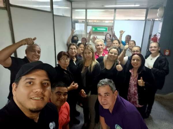 Nenecho en Nueva York mientras funcionarios denuncian nuevo desvío de fondos - Nacionales - ABC Color