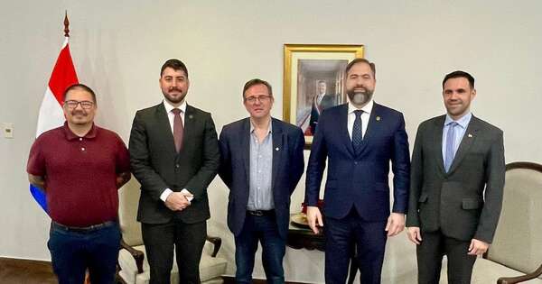 La Nación / Ministerio de Justicia analiza abrir un centro de formación en la Triple Frontera
