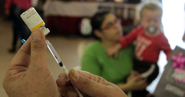 Diario HOY | Pediatras instan a aplicar la hexavalente acelular a los bebés