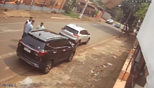 Agentes de Investigaciones son denunciados por extorsión - Noticiero Paraguay