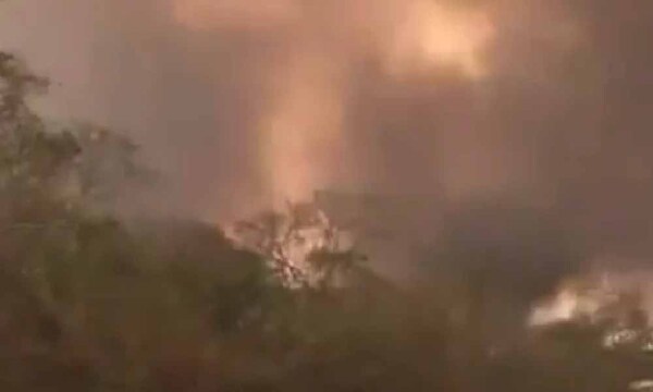 El viento sur llega a Chovoreca y se espera que contribuya en el control de los focos de incendios – Prensa 5