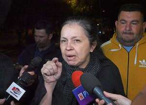 Paredes sobre Buzarquis: “Entregó su cabeza en bandeja de plata” - Política - ABC Color