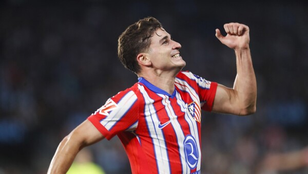 Julián Álvarez sostiene al Atlético en la carrera por la Liga