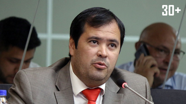 Diputado Gamarra sobre Buzarquis: “Estaba buscando ser el 'Efraín' del partido y le salió mal” - trece