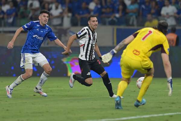 Libertad mejoró, pero no le alcanzó - Fútbol - ABC Color