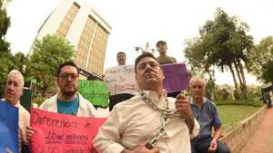 Lo que tenés que saber: Superintendencia de Salud clausura clínica vinculada al senador Buzarquis