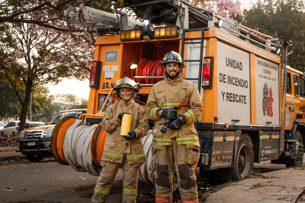 Los Amarillos, la Primera Compañía de Bomberos Voluntarios del CBVP, inician su colecta anual - .::Agencia IP::.
