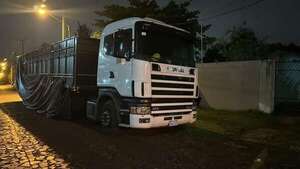 Interceptan tractocamión que transportaba 1.104,900 kilogramos de marihuana - ABC en el Este - ABC Color