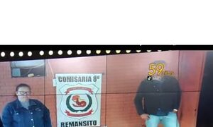 (VIDEO)Directora de una escuela detenida por robar almuerzo escolar