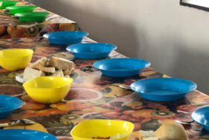 Detienen a maestra por robar alimentos del programa Hambre Cero