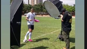 [VIDEO] Pelotero de Cerro estuvo haciendo de modelo