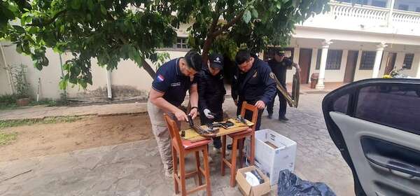 En operativo por usura, la Policía halla un arsenal - Policiales - ABC Color