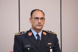 Defensa Animal investiga agresión a perro por parte de comisario durante despeje de ruta