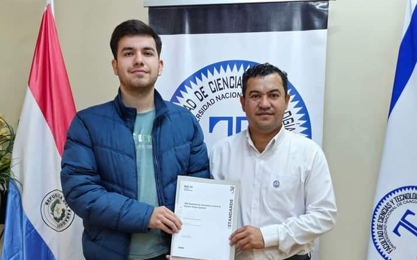 Universitario Sanjosiano dona a la Facultad de Ciencias y Tecnologías; una norma para control de armónicos en sistemas energía eléctrica - Noticiero Paraguay