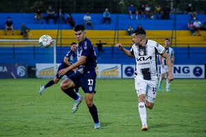 Ameliano logra puntos de doble valor ante rival clásico y directo