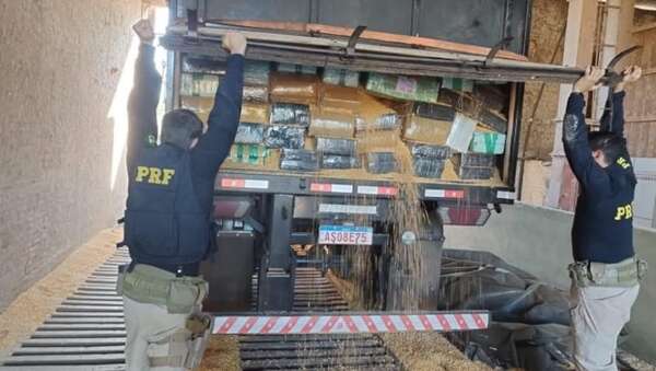 Incautan una megacarga de marihuana en operativo fronterizo - Policiales - ABC Color