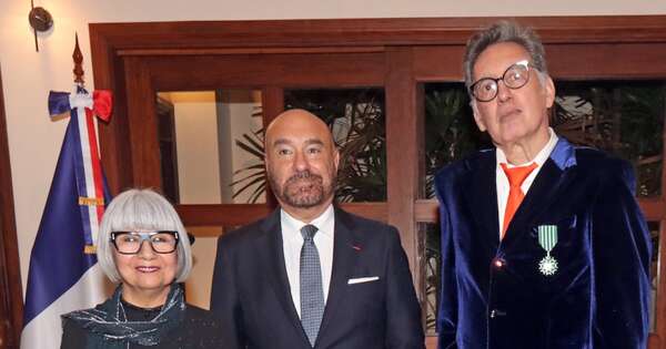 La Nación / Noche de distinciones en la Embajada de Francia