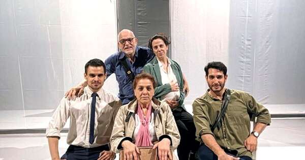 La Nación / Cartelera teatral con agenda llena