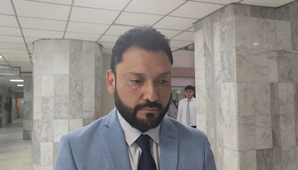 Abogado de ciudadano colombiano procesado por estafa solicita abreviación de plazos