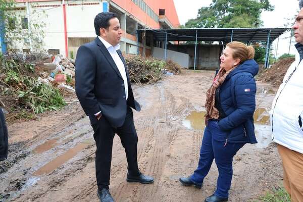 Gobernación de Central defiende adjudicación y afirma que Contrataciones es la que debe descalificar - Política - ABC Color