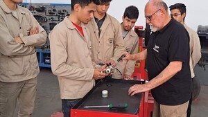 Las especialidades elegidas por jóvenes para un rápido ingreso al mundo laboral en Paraguay