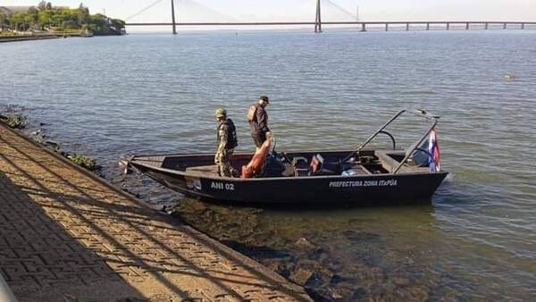 Intensa búsqueda de comerciante desaparecido en aguas del río Paraná