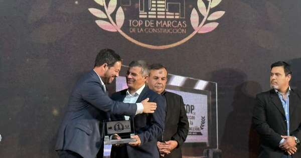 La Nación / Premian a Cecon como la marca número 1 de cemento en Paraguay