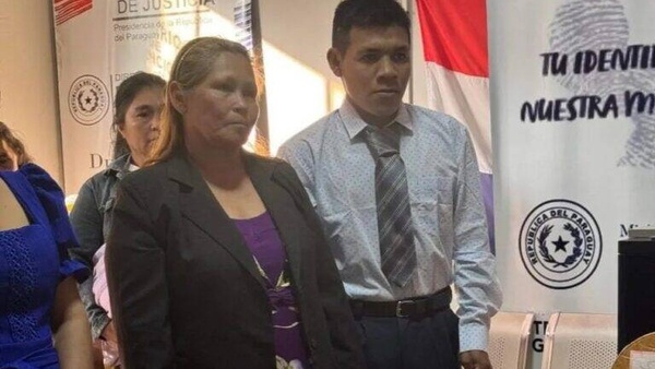 Apareció la nueva "Ña Rufina": ¡Ella de 53, se casó con su amor de 24!