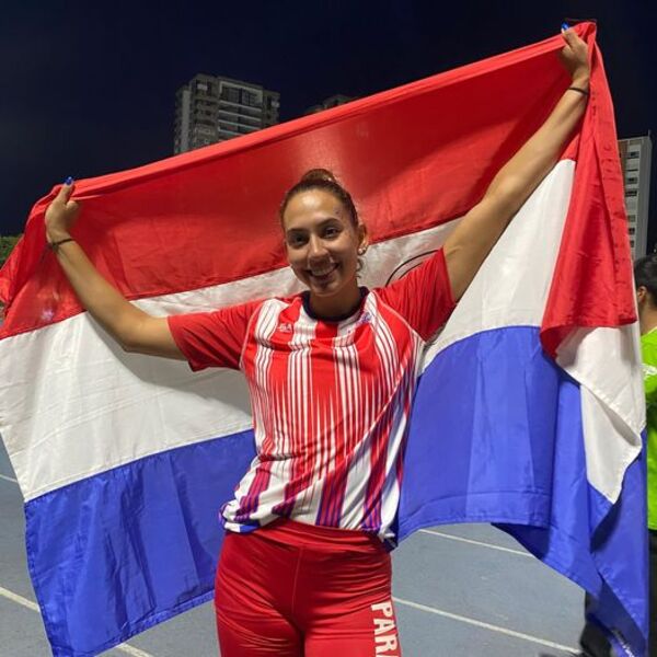 Ana Paula Argüello gana medalla de plata sudamericana U23 con record nacional