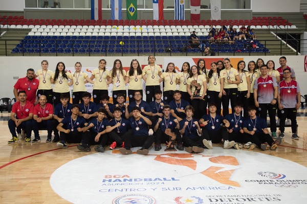 Guerreras ganan el bronce femenino del Sur Centro Cadete de Handball
