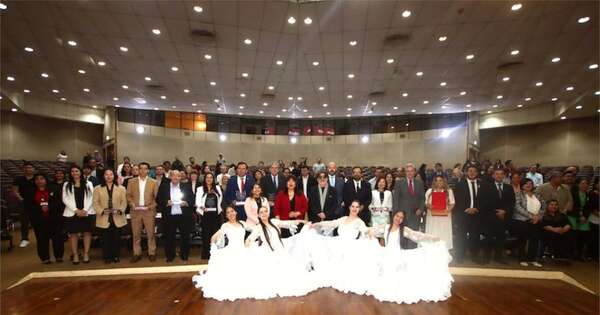 La Nación / Entregan un importante reconocimiento al Conacyt