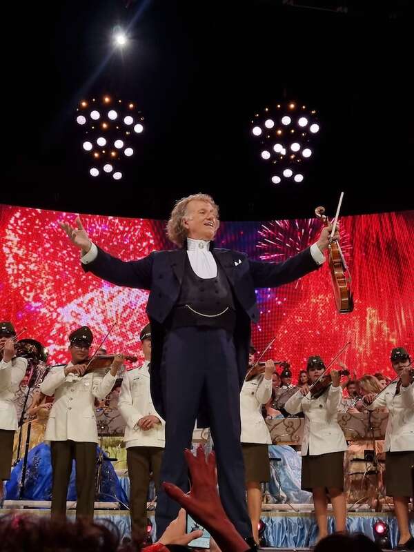 André Rieu: El eterno Rey del Vals - ABC Revista - ABC Color