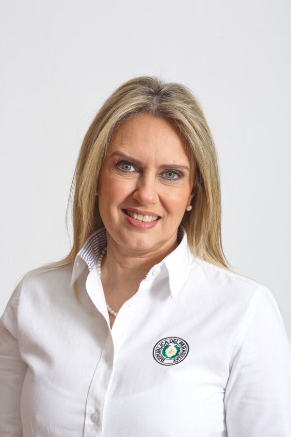 Las ONG son una voz resonante ante los abusos de los gobernantes, asegura la diputada Rocío Vallejo - Política - ABC Color