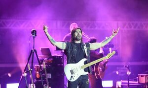 (VIDEO). ¡Chemopirimba! Juanes canta “Recuerdos de Ypacarai”