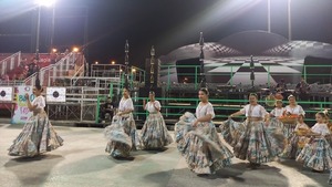 Gran Éxito en la Jornada Nacional de Botelleras y Primer Desfile Folclórico "Tradiciones en Movimiento