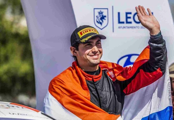 Versus / Diego Domínguez hace historia y lleva al Paraguay al cetro de la WRC3