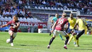 Torino pierde el liderato tras caer 2-3 frente a la Lazio - Fútbol - ABC Color