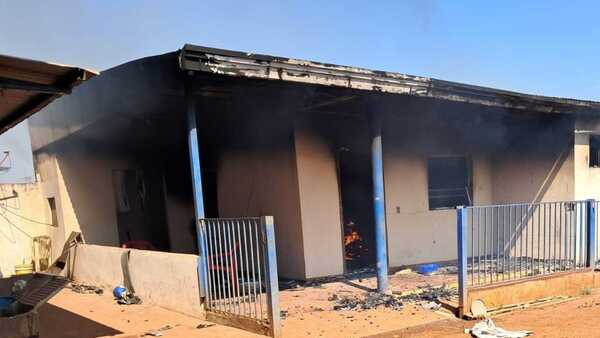 Voraz incendio consume vivienda en Alto Paraná