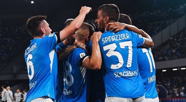 Versus / El Napoli vuelve a ser líder de la Serie A por primera vez desde su 'Scudetto'