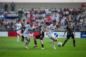 Nacional le gana en viraje al campeón y queda a un punto del líder Olimpia