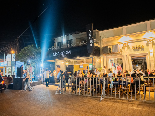 McARDOM Gastrobar inaugura con éxito y se posiciona como la nueva propuesta gastronómica en Concepción