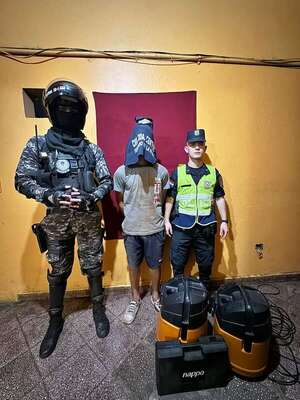 Detienen a presunto ladrón en Fernando de la Mora tras persecución policial - Policiales - ABC Color