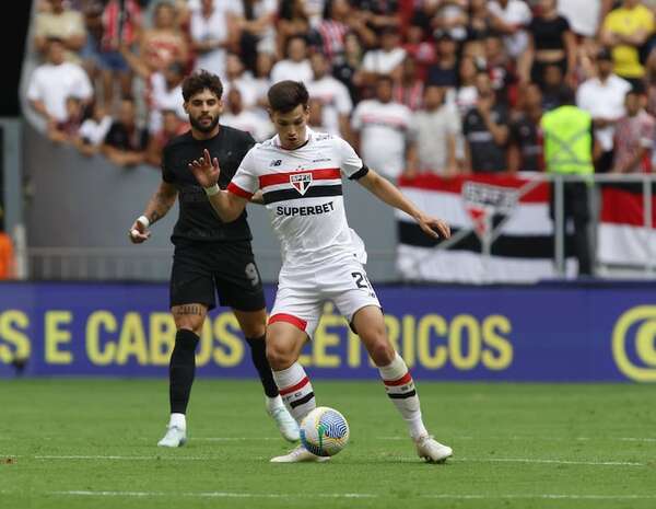 Palmeiras se pone a un punto del líder Botafogo en el Brasileirão - Fútbol Internacional - ABC Color