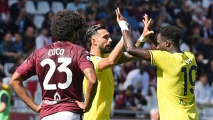 Bajan de la punta al Torino de Tonny