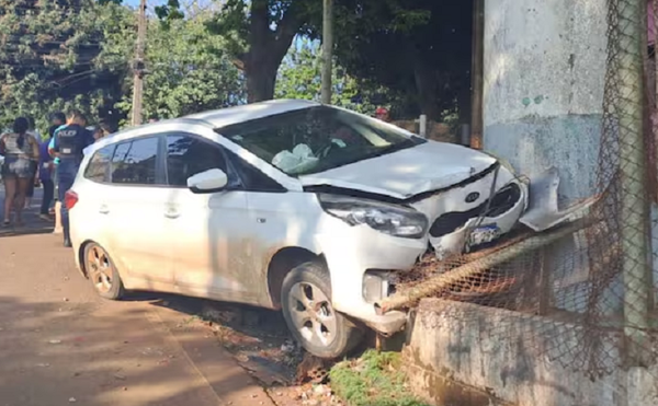 Conductor atropelló a dos niños y luego escapó en Hernandarias - Noticiero Paraguay