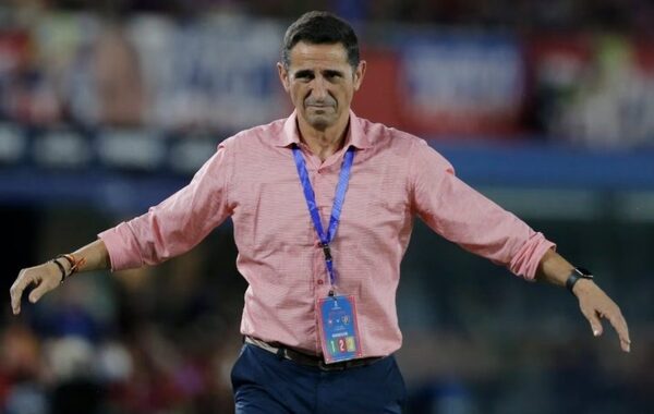 Manolo Jiménez se aferra a Cerro Porteño