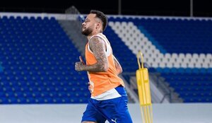 Versus / Neymar regresa a los entrenamientos con el Al-Hilal