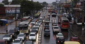 Sin cambios profundos en el transporte público, “nada mejorará”, dice experto - Portal Digital Cáritas Universidad Católica