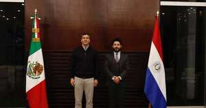 La Nación / Peña llegó a México para posesión de mando de la presidenta Sheinbaum
